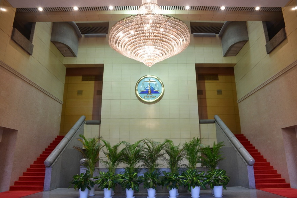 3度酒駕富商撞死新加坡空服員 判刑6年8月定讞 210 3度酒駕富商撞死新加坡空服員 判刑6年8月定讞 209