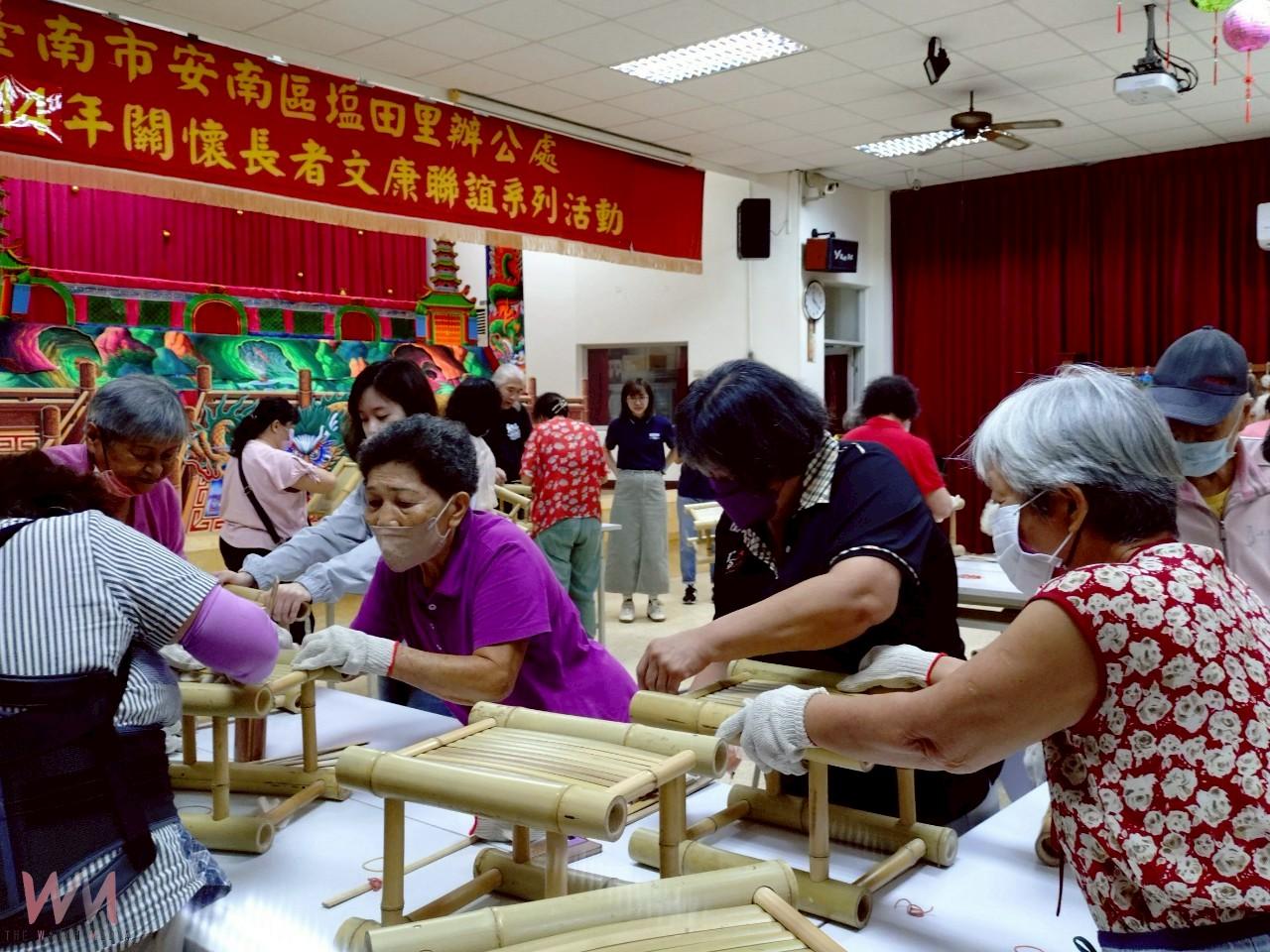 黃世志布袋戲南下鹽田社區巡演 結合石壁竹管椅手作體驗 - https://www.watchmedia01.com
