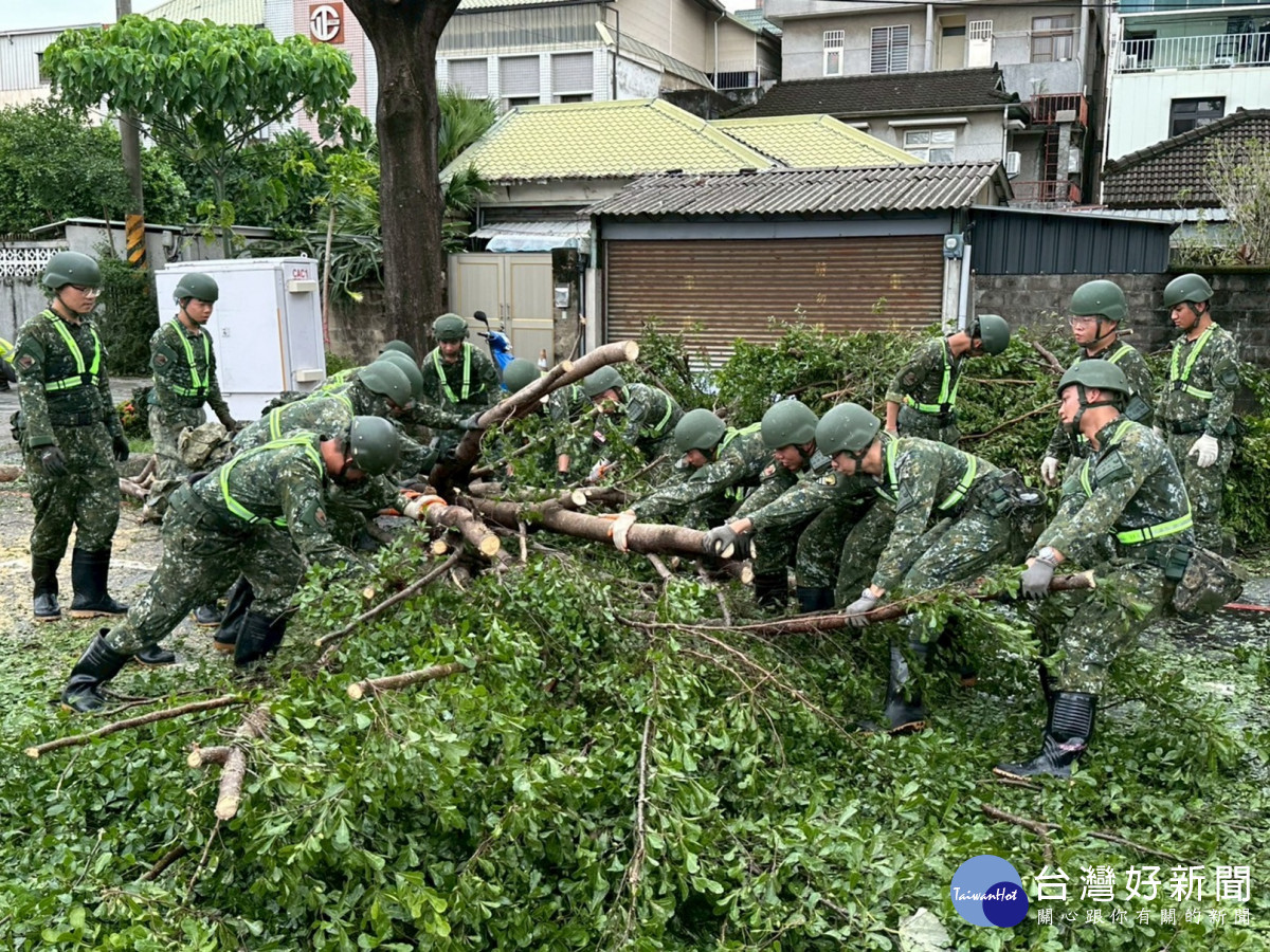 國軍協助清理與修復作業/嘉義市府提供