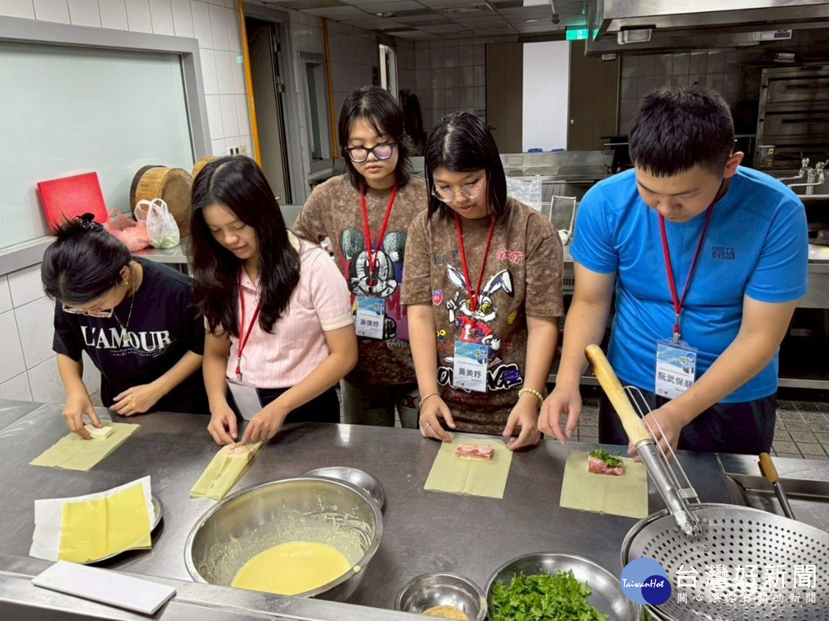 大葉舉辦國際高專華語短期研習團 透過料理實作認識台灣文化