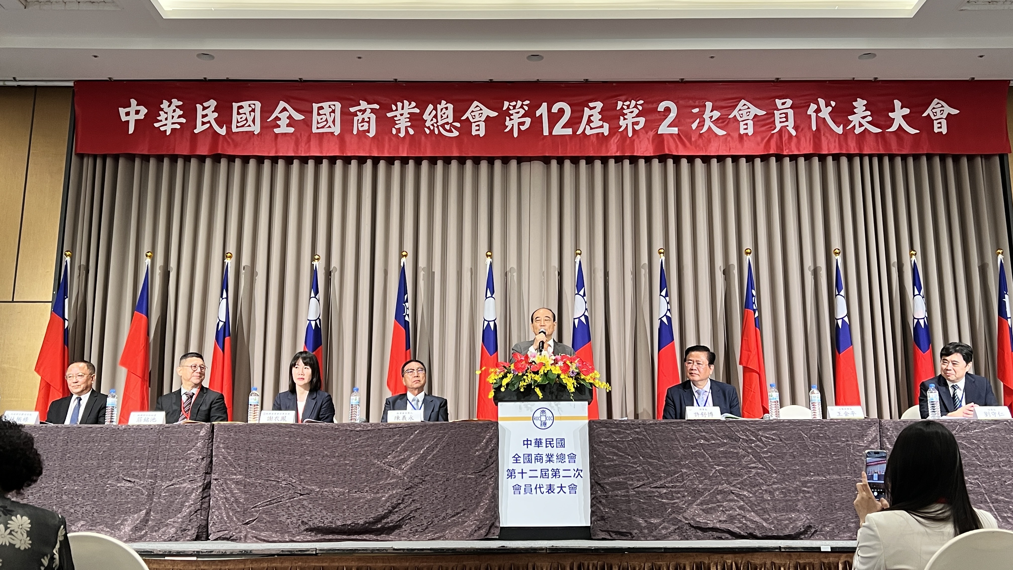 商業界關心關稅及匯率對產業的衝擊 許舒博呼籲拓展多元市場創造和諧環境