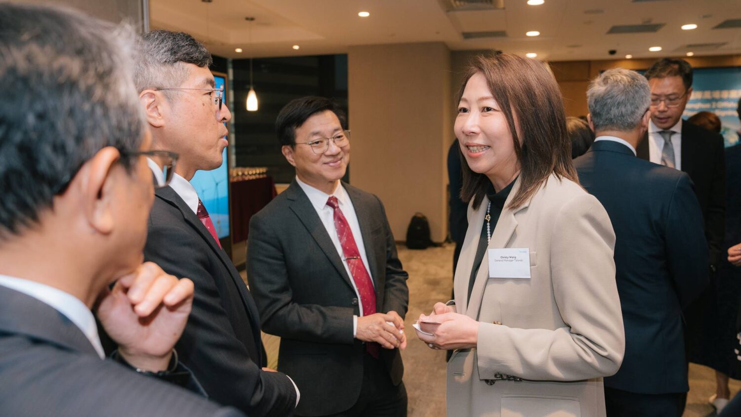 八大公股行庫力挺沃旭能源大彰化西南離岸風場完成專案融資