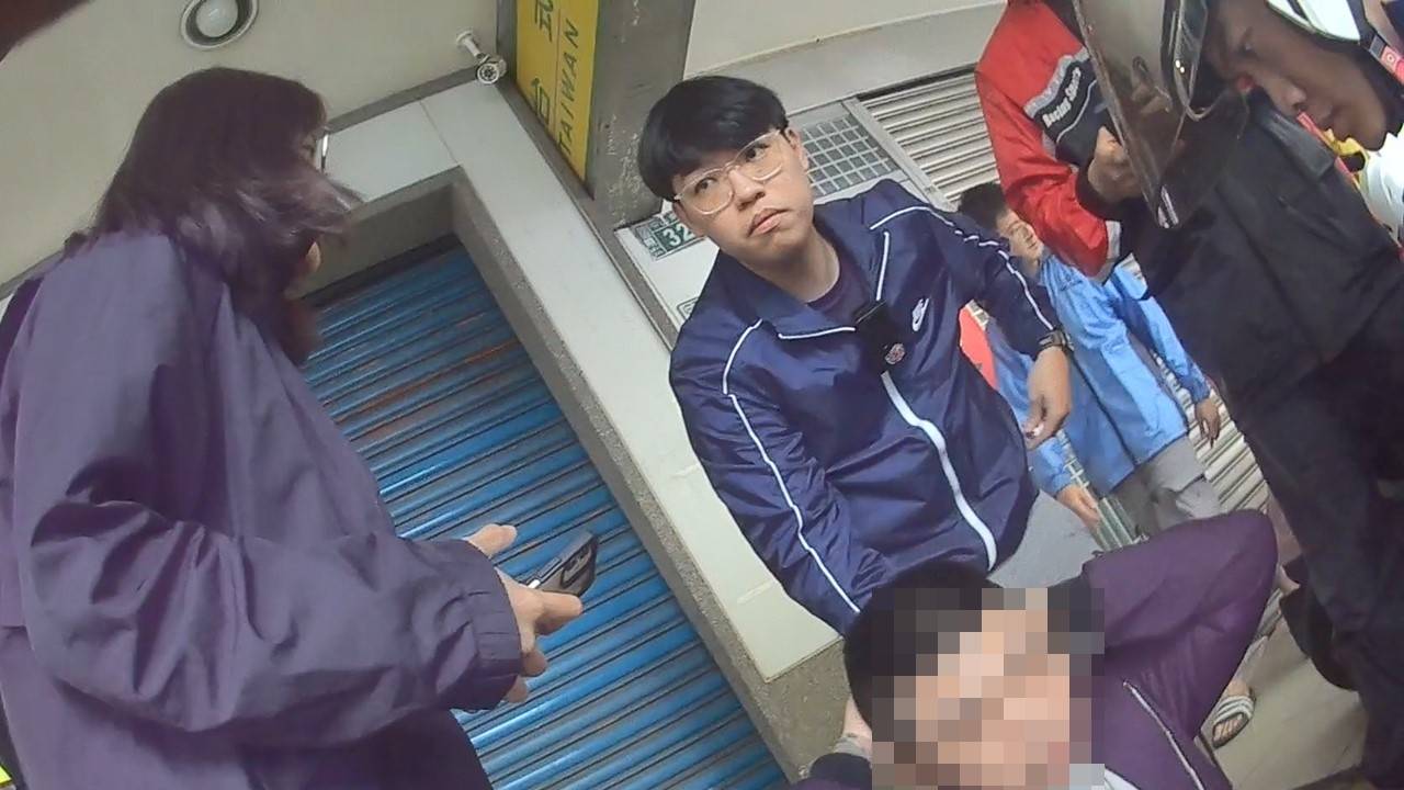 【有片】詐騙取款不知早遭警埋伏 桃園2嫌狼狽落網 2224515 0