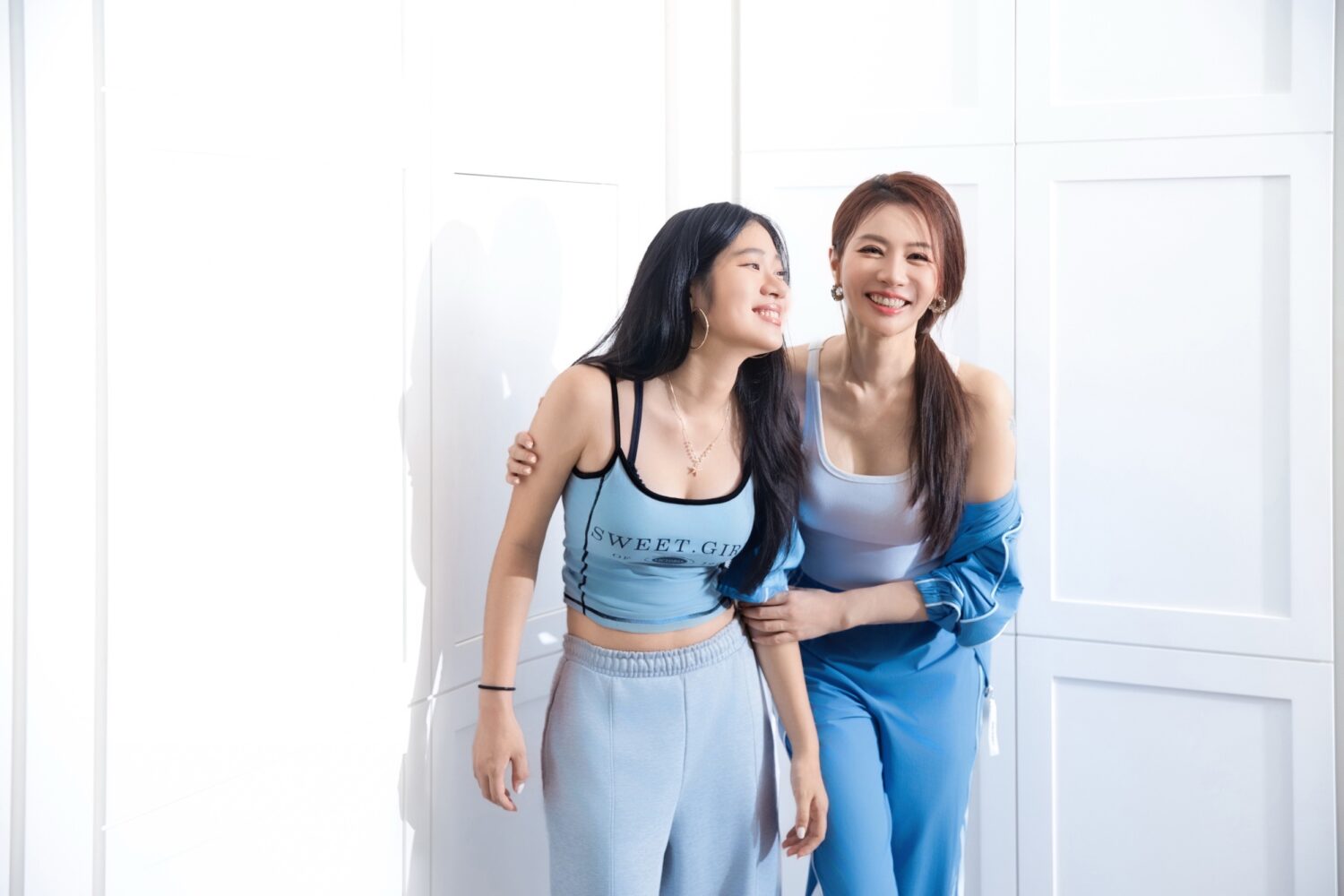 王瀅的女兒Siena是國際學霸，母女感情好，無話不談。(圖/鏡藝宏海 提供)