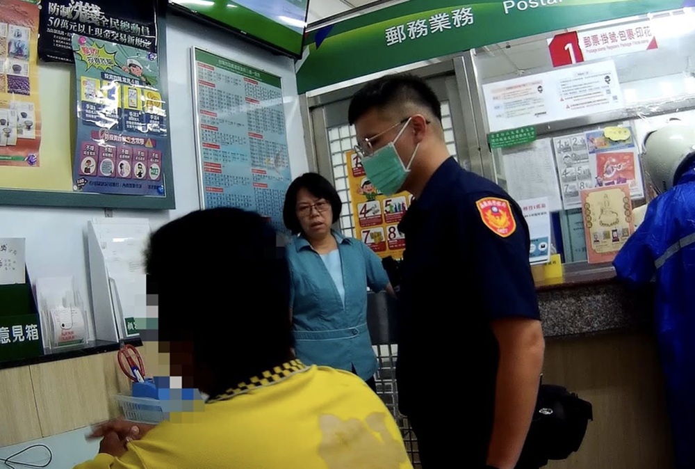 裝修鐵架30萬元 行員細心匯款帳戶已被警示 232 cnews204250711a05