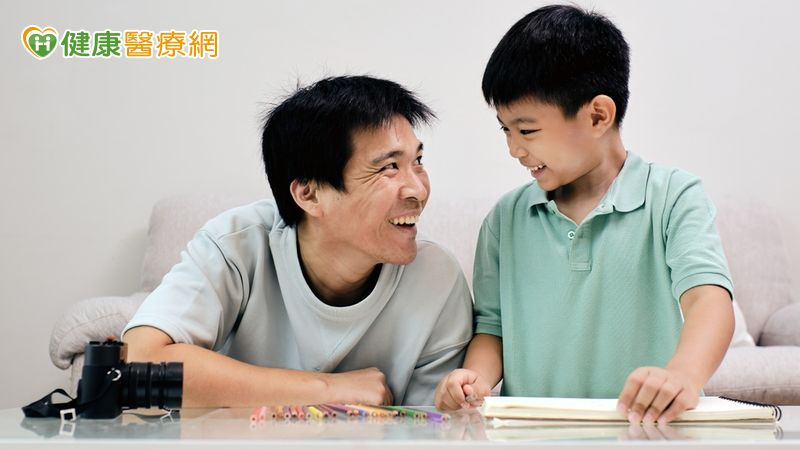 孩子問「我從哪裡來」不再用玩笑話帶過 父母可以這樣說