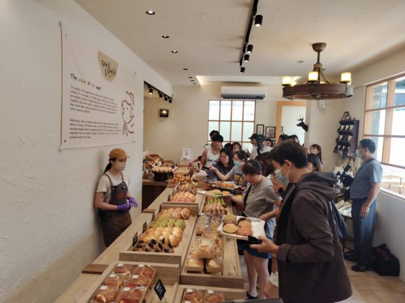 圖文：貝果專賣店結合終身學習協會 本週華麗登場。