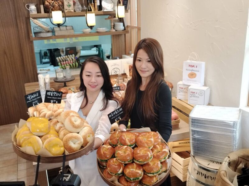 圖文：貝果專賣店結合終身學習協會 本週華麗登場。
