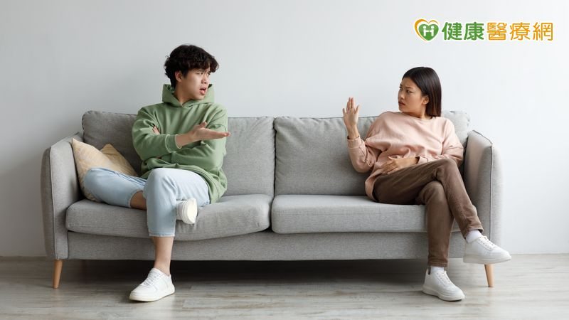 別讓無意識的舉動悄悄破壞人際關係 心理師教你3面向自我檢視