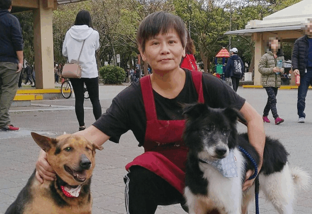 中和動保志工隊長黃新用陪伴守護每一隻毛寶貝