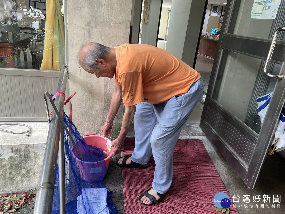 颱風過後防範登革熱威脅 彰化榮家開啟防「蚊」大作戰