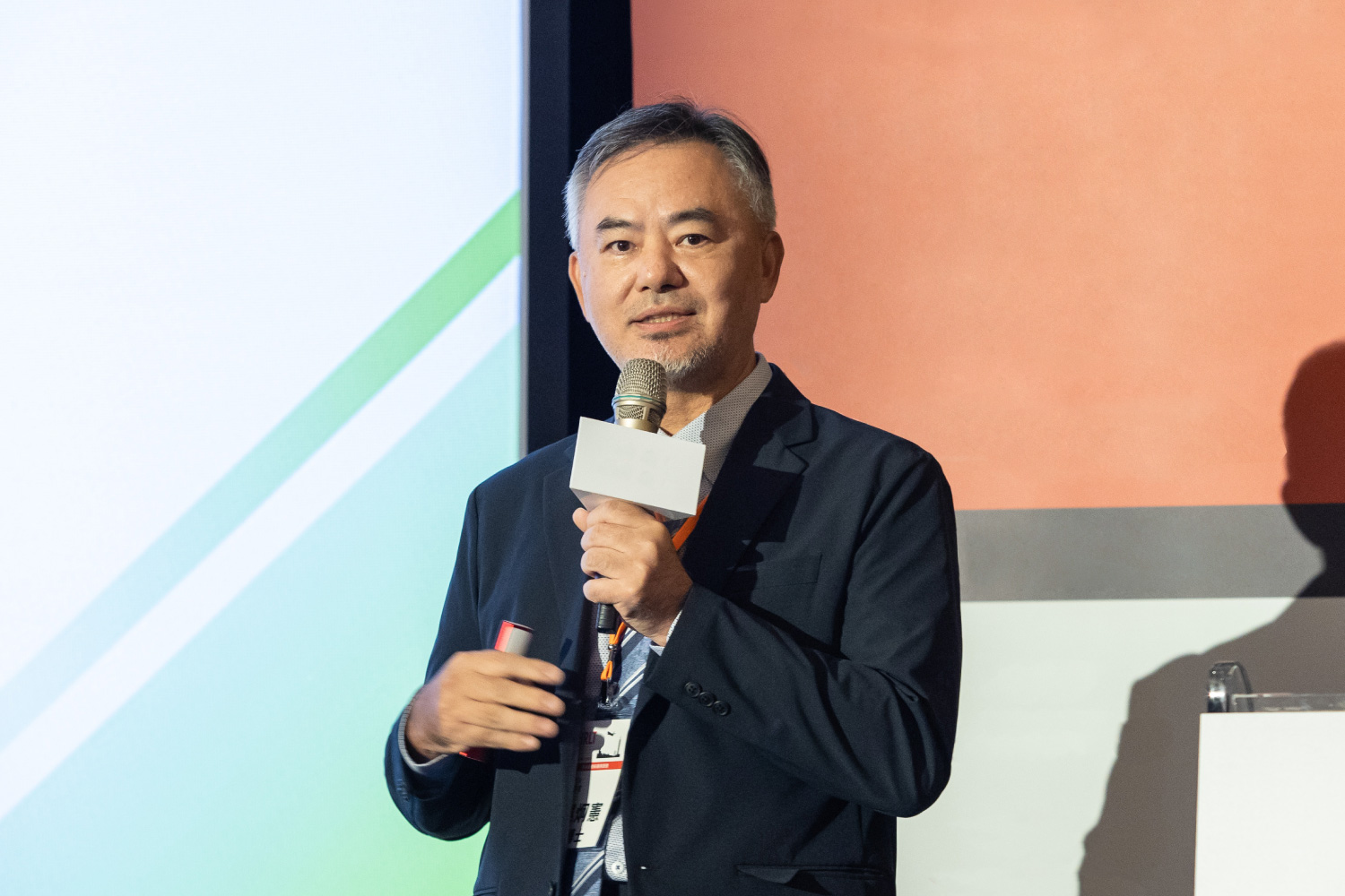E2 Nova順應亞馬孫（AWS）亞太台北區域啟用  協助金融業打造高效合規的雲端聯絡中心
