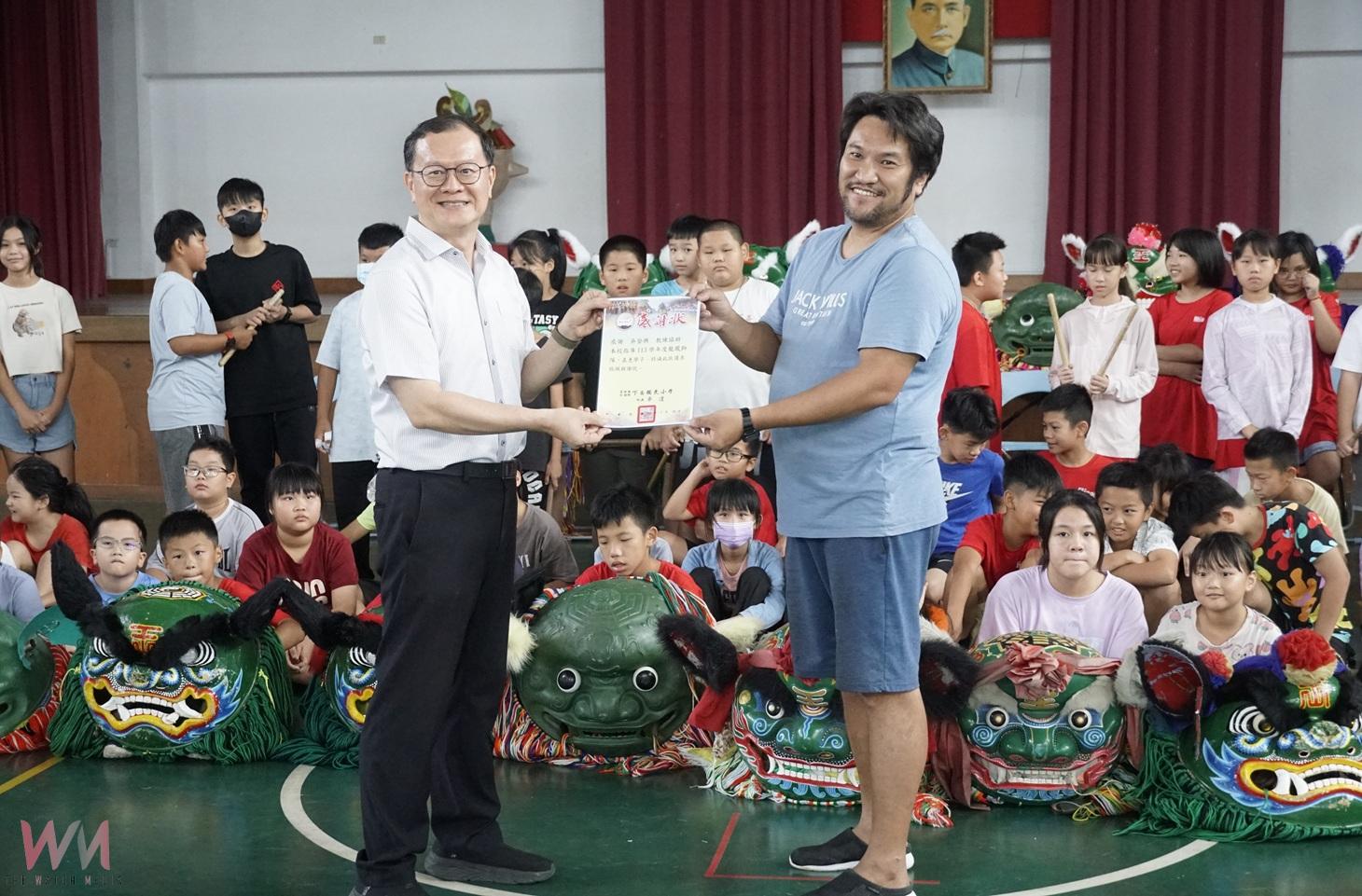 (有影片)/雲林苗栗三校聯訓龍鳳獅營隊 全國冠軍齊聚下崙激盪技藝火花 - https://www.watchmedia01.com