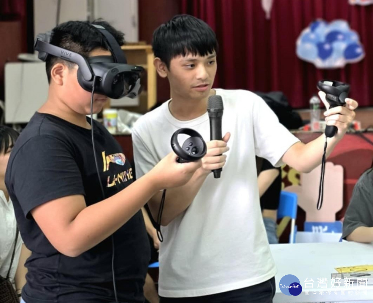 VR沉浸式學習法,打造虛擬校園空間