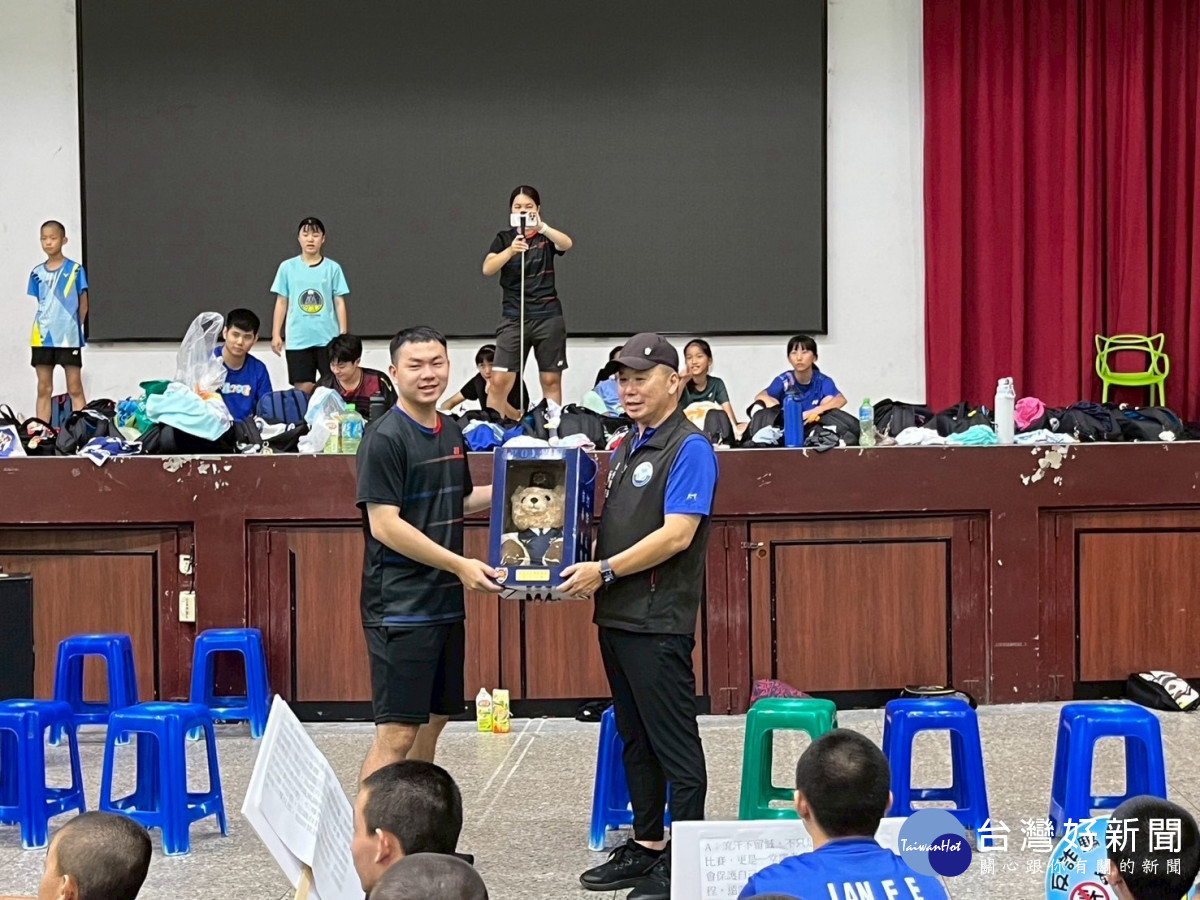 蘆竹分局舉辦「鐳射對戰,流汗不留憾」青春專案活動。<br /><br /> <br /><br />