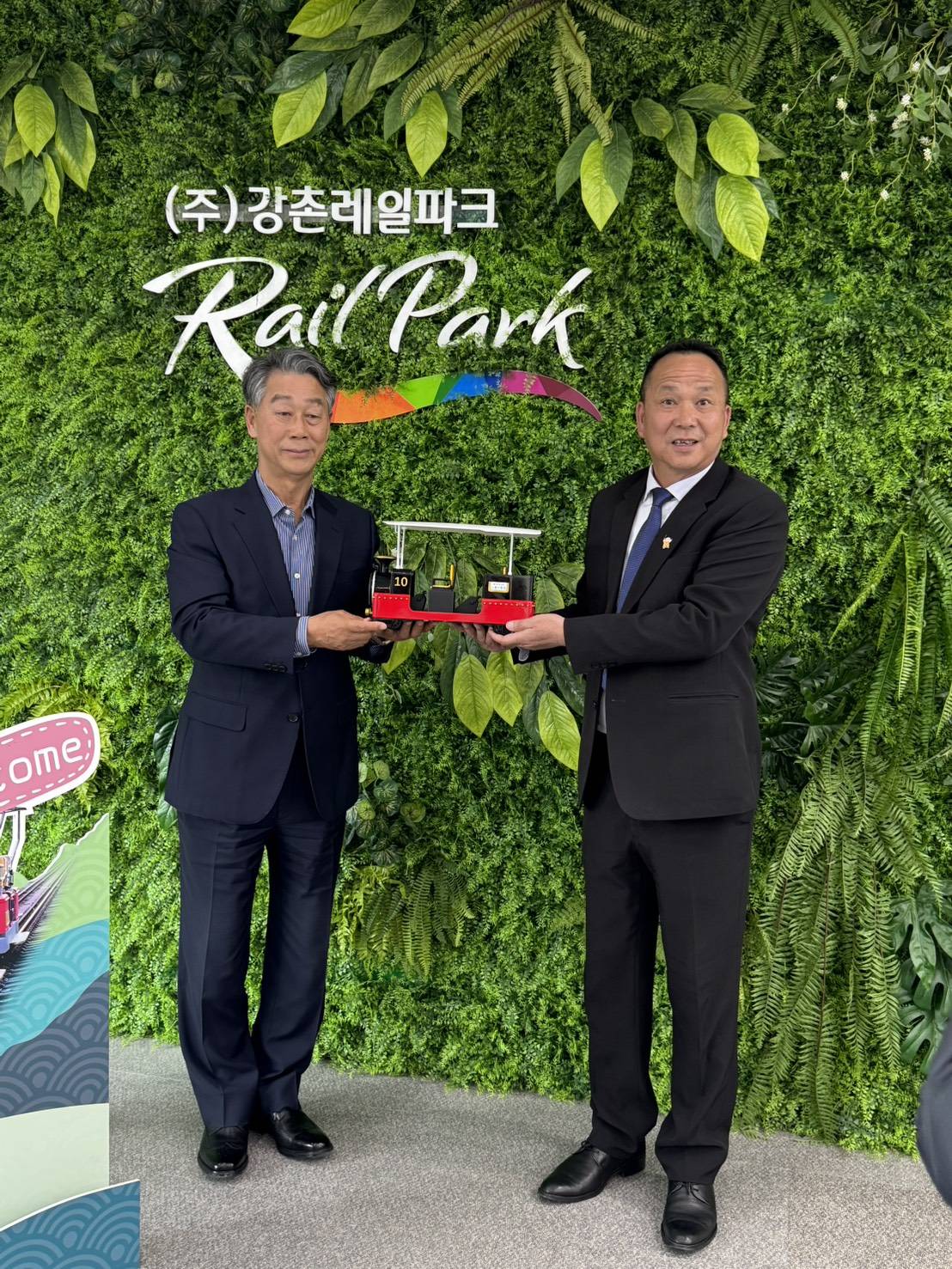 苗栗舊山線鐵道自行車跨海合作! 攜手韓國打造台日韓鐵道旅遊新典範