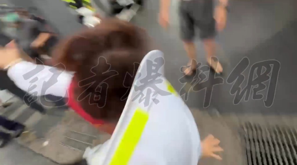 快訊/嘉義市長黃敏惠出事了!慰問災民「重摔」倒地