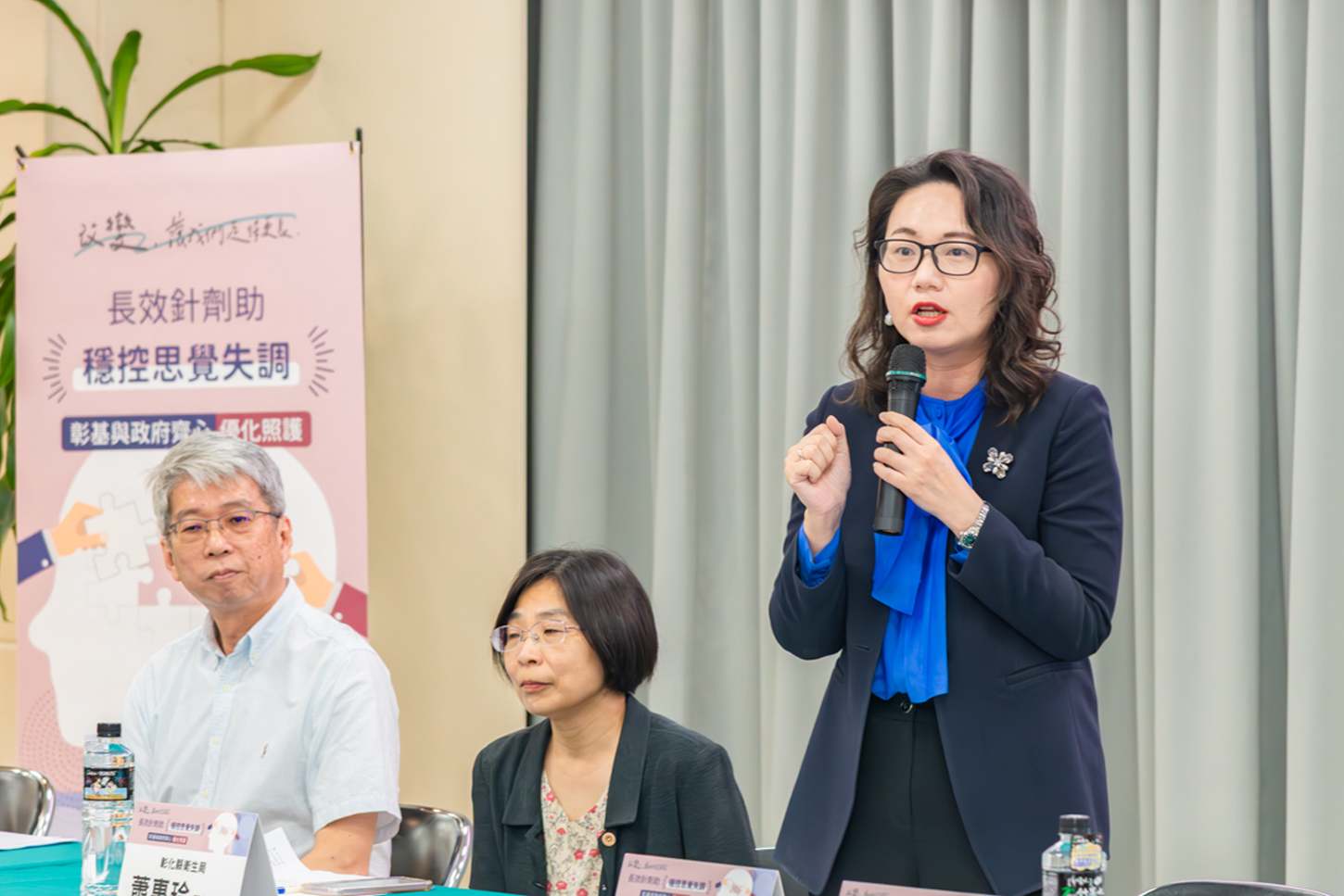 彰基設置診間創意科普展,並呼籲社會重視思覺失調症的早期診斷與治療。