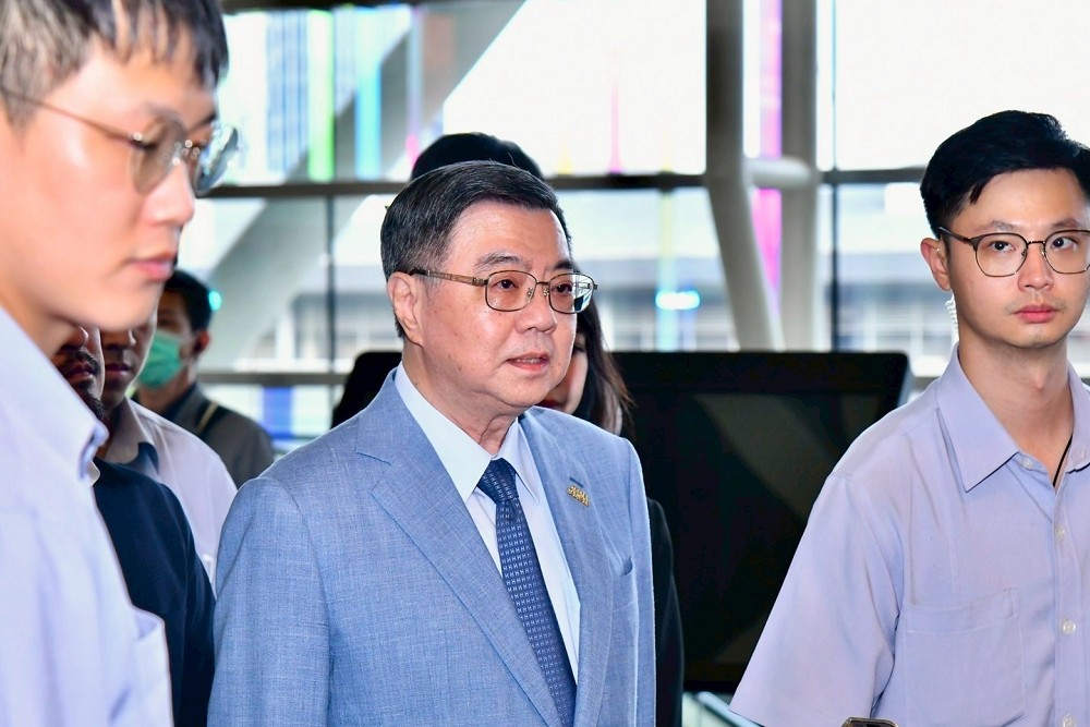 台師大女足隊遭強逼抽血 卓榮泰震怒:予以教練最嚴厲處置以正校風 240 台師大女足隊遭強逼抽血 卓榮泰震怒:予以教練最嚴厲處置以正校風 239