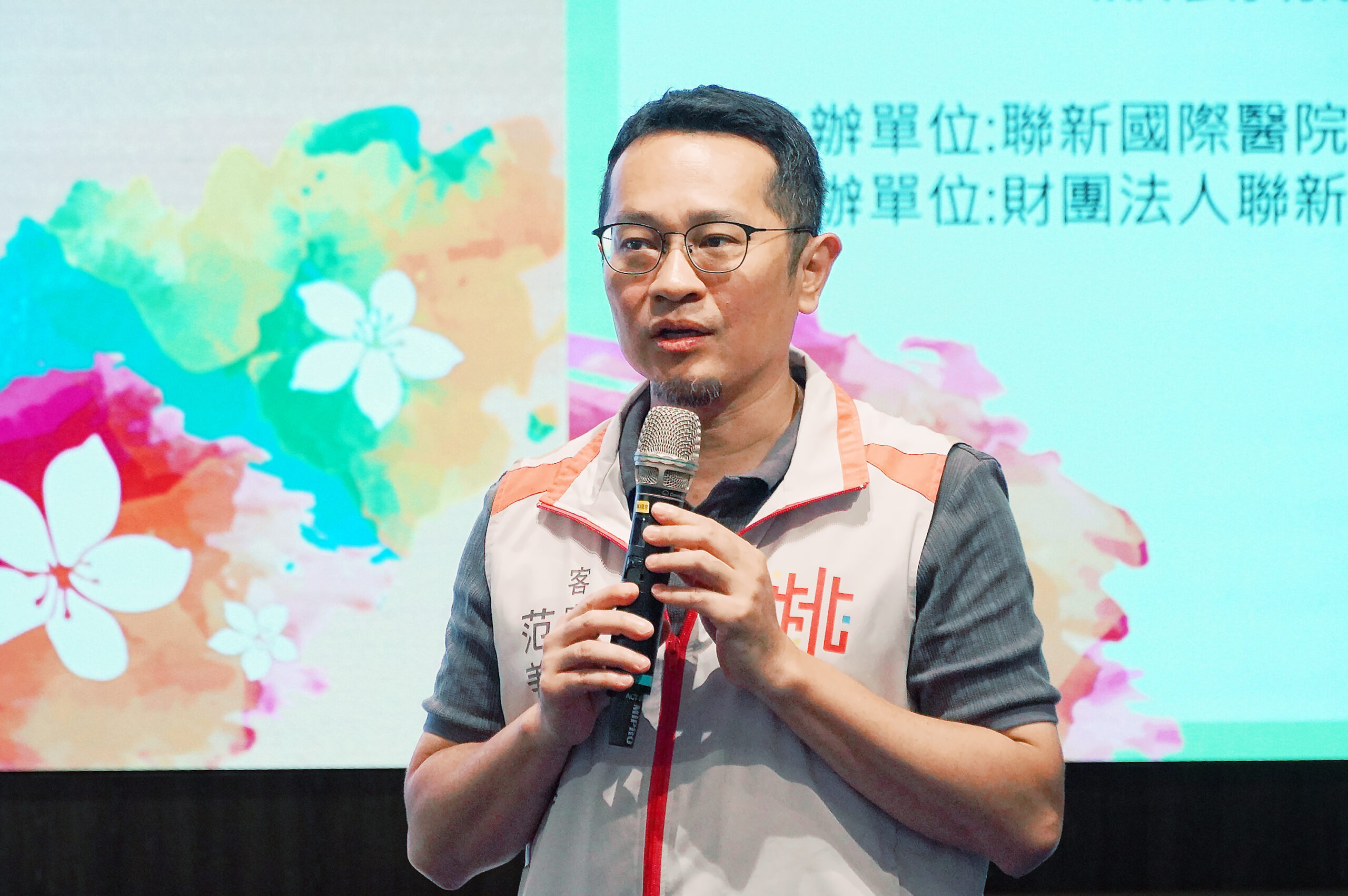 聯新國際醫院開辦客語認證研習營 打造語言友善就醫環境 3桃園市客家事務局局長范姜泰基 0 scaled