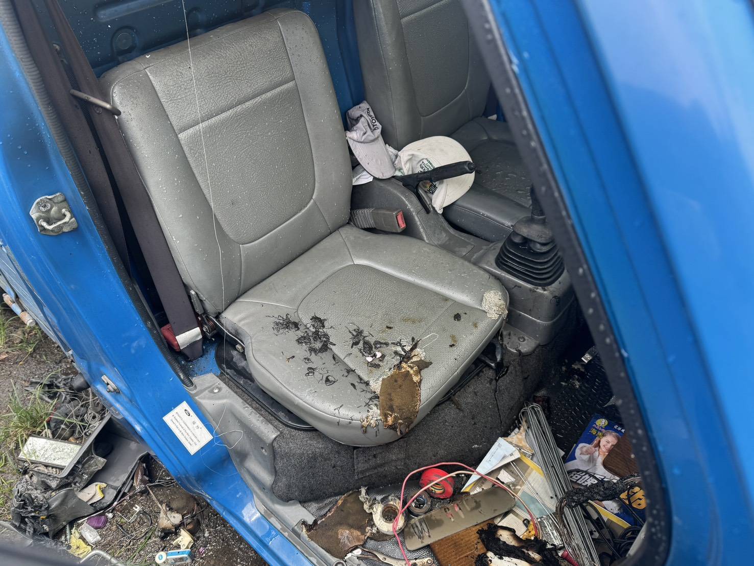 熱爆!彰化花壇小貨車中午自燃起火 氣溫飆37.3度全台最熱 - https://www.watchmedia01.com