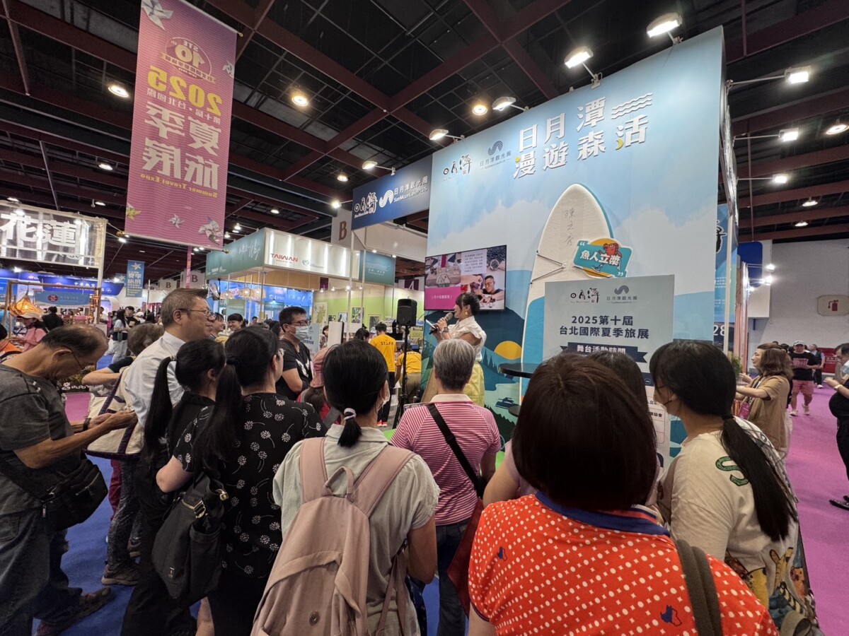 ▲旅展首日人潮爆棚 重量級活動搶先看。