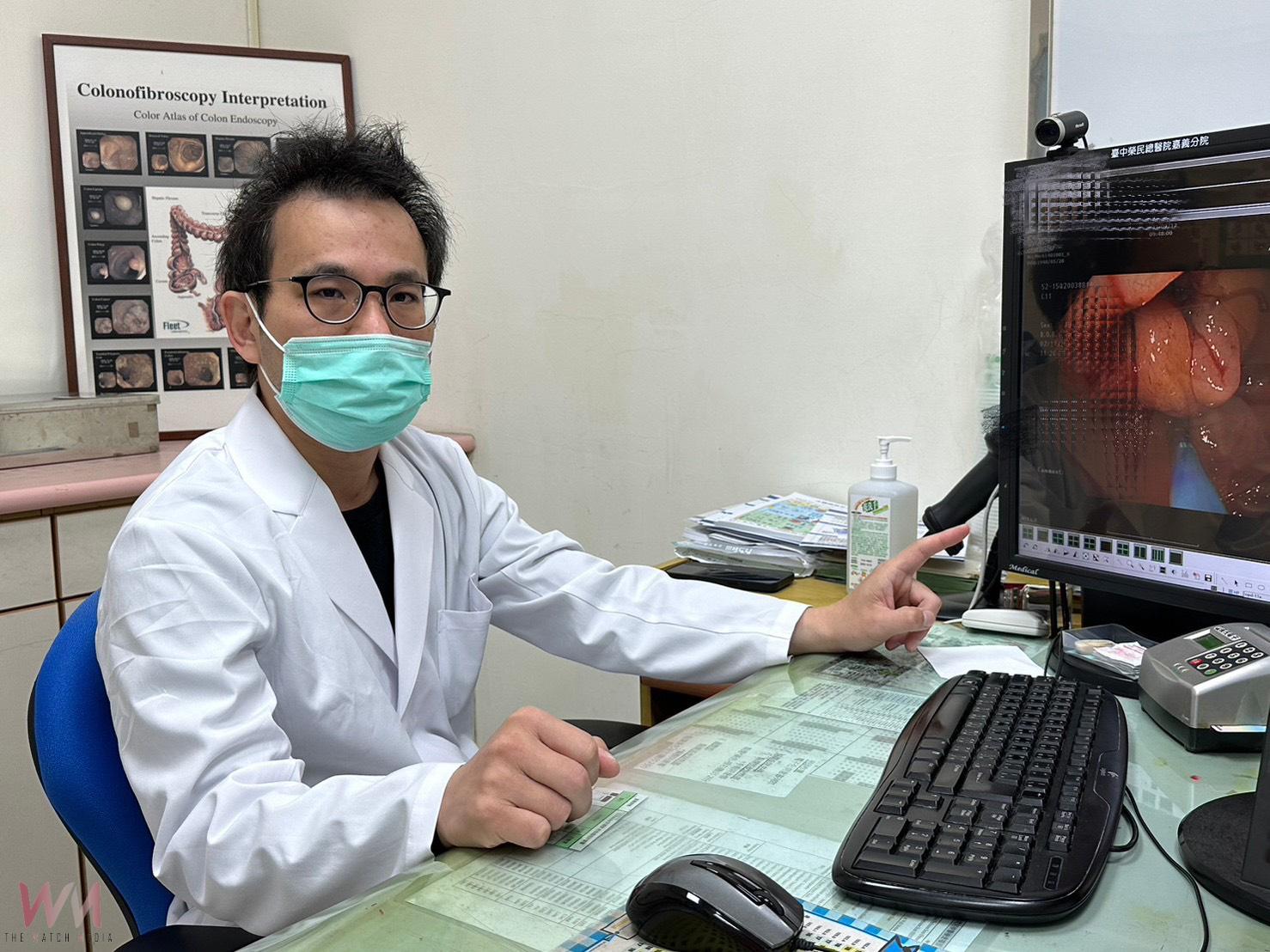 蔬果吃太少 56歲男左腹劇痛確診大腸憩室炎 - https://www.watchmedia01.com