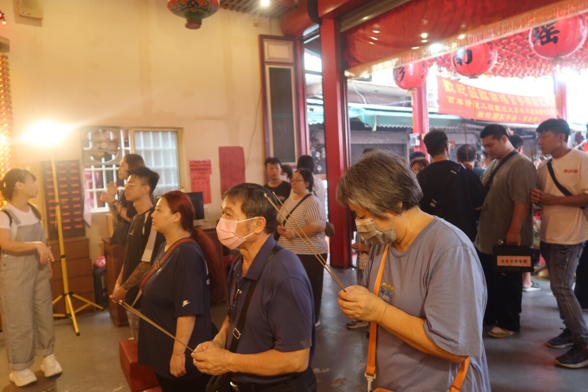 6b110351cd56239a710ffb433c47a7a1