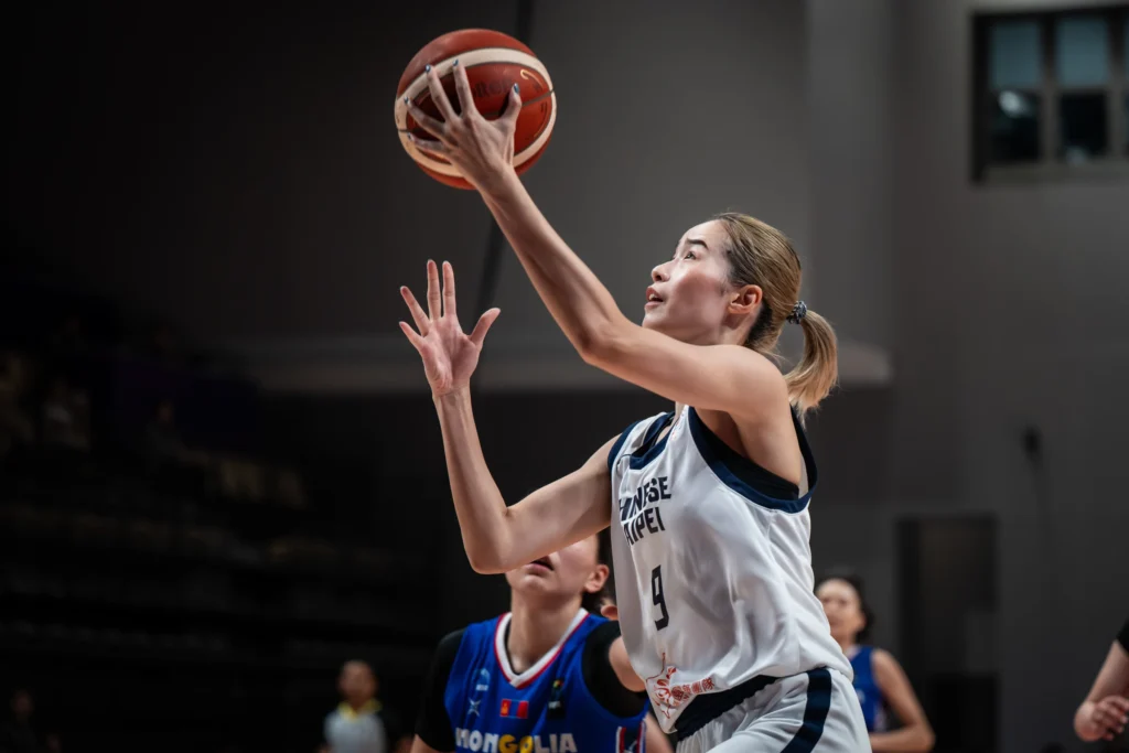 林文佑斬獲20分10籃板球，是中華隊晉級功臣。 (FIBA提供)