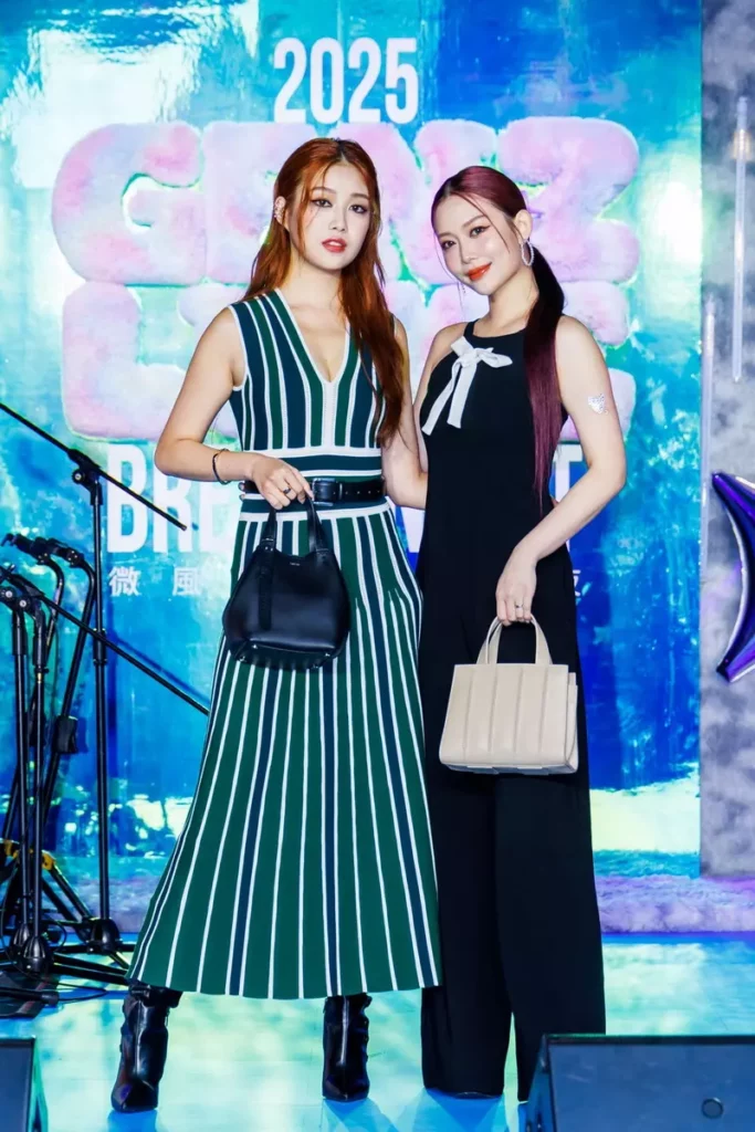 宋蘋恩、利善榛身穿 MaxMara Pre-Fall 早秋系列