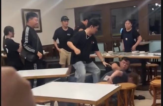 在餐廳聊罷免,被嫌聲量大挨揍,去了解情況的市議員林亮君說,打人的還說有很多方法可以「弄你們」。翻攝網路
