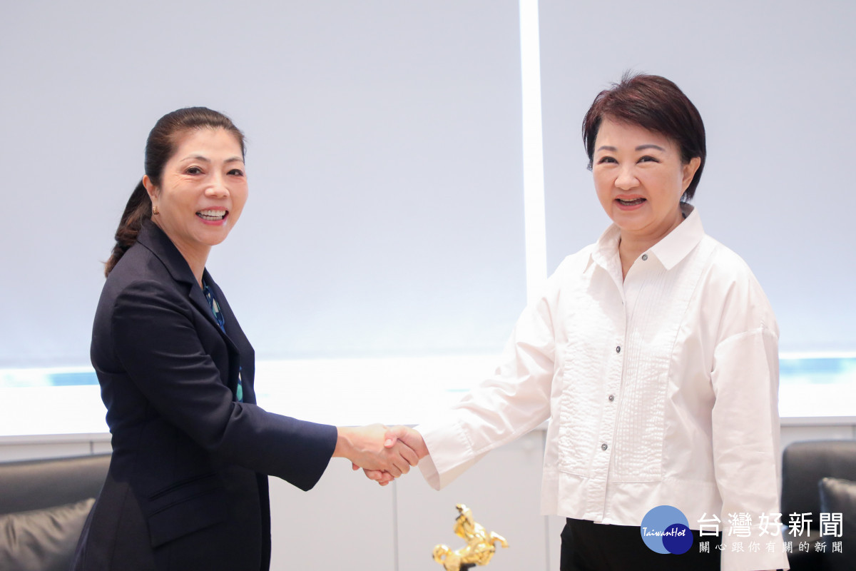 盧市長接待亞洲台灣商會聯合總會長陳舒琴