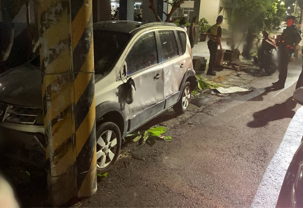 搶車位爆衝突直擊「全都錄」 小港分局嗆「偵查不公開」逼刪影片分局長出面道歉 234 248250721a06
