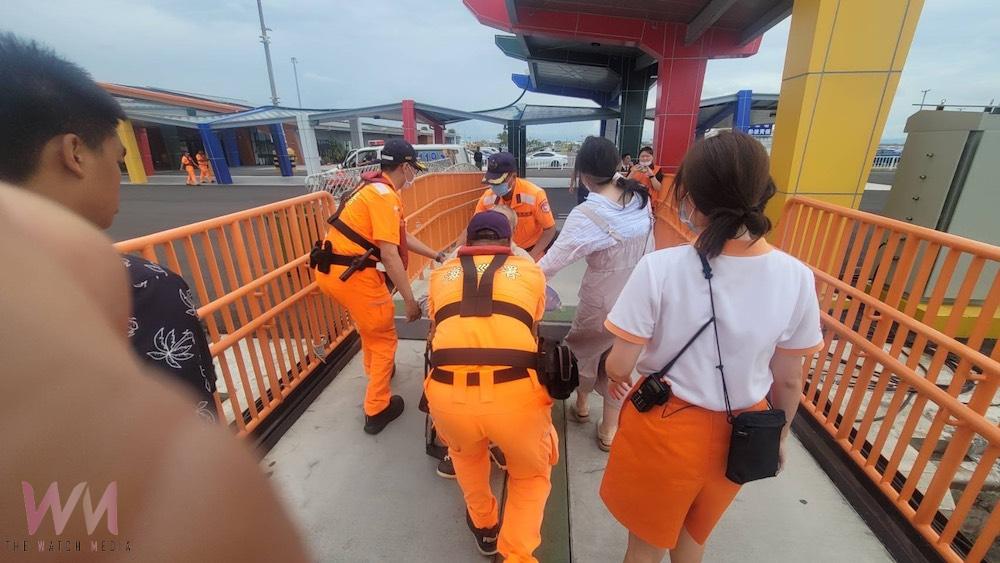 旅客澎湖返台船上昏迷 布袋海巡聯手消防急搶救 - https://www.watchmedia01.com