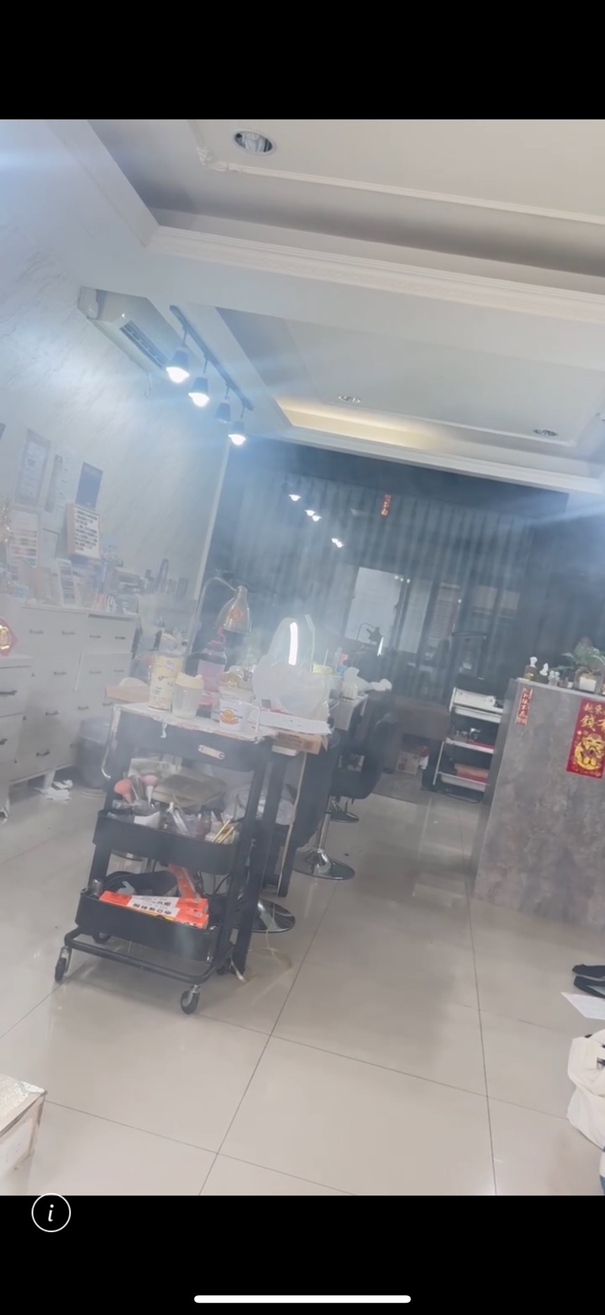 鹿港美甲店粉塵機突爆炸 業者驚呼:差一分鐘就炸在臉上! - https://www.watchmedia01.com