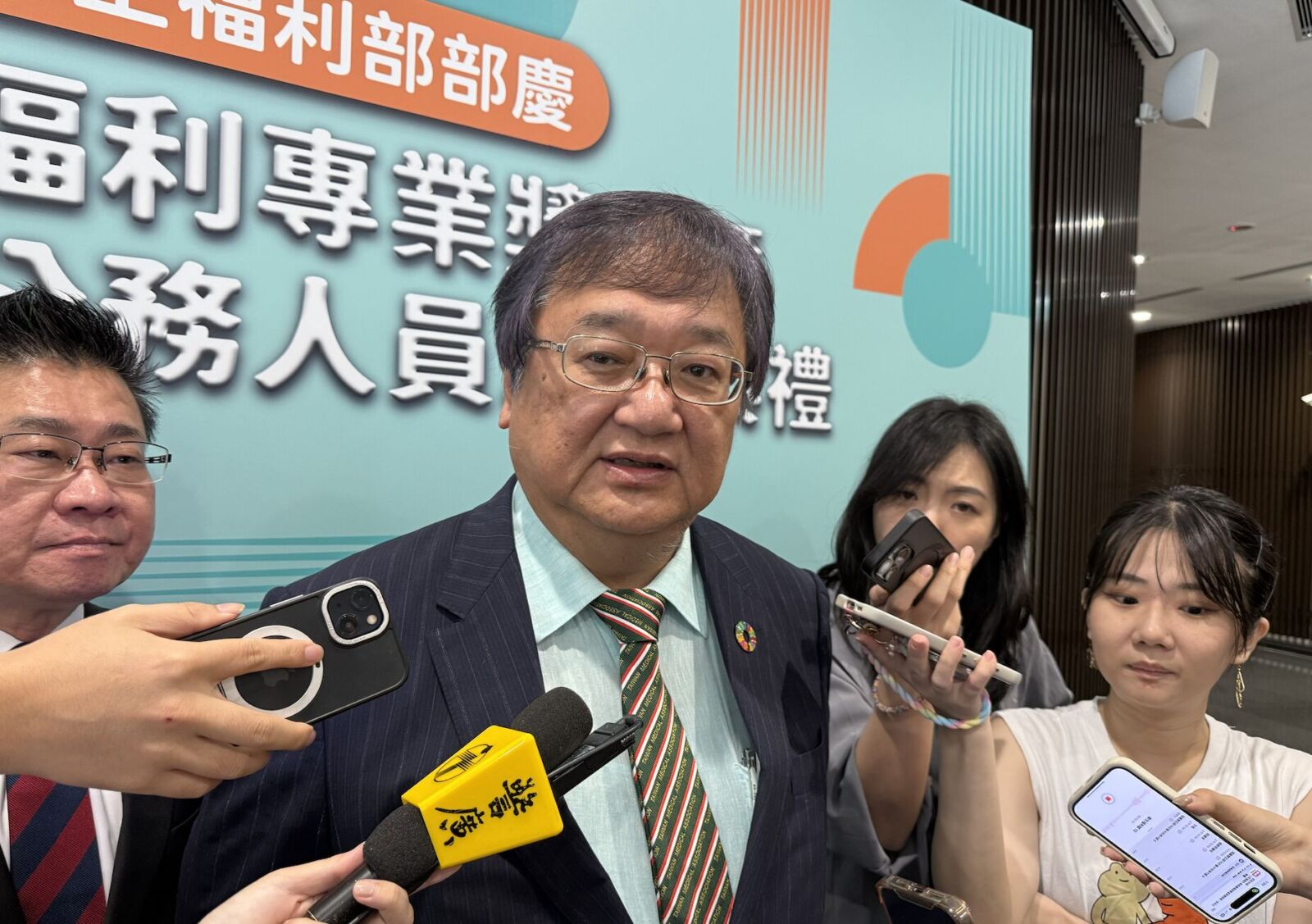 8月免巴氏量表請看護 衛福部大開綠色通道「一天審完」 215