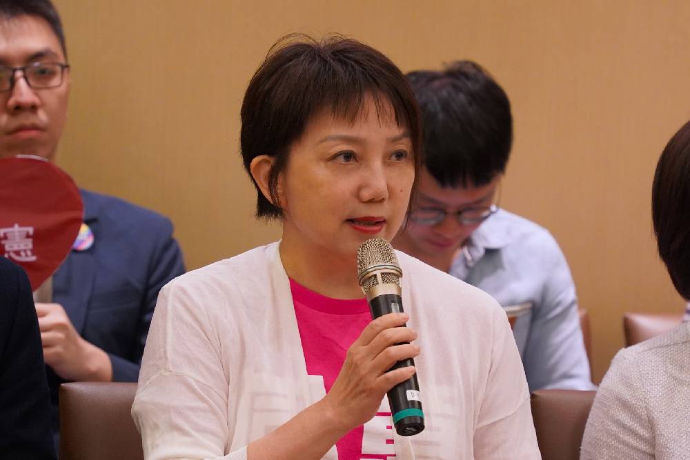 【雁默專欄】范雲向美國說明 如何做一個「假人權份子」 212 【雁默專欄】范雲向美國說明 如何做一個「假人權份子」 211