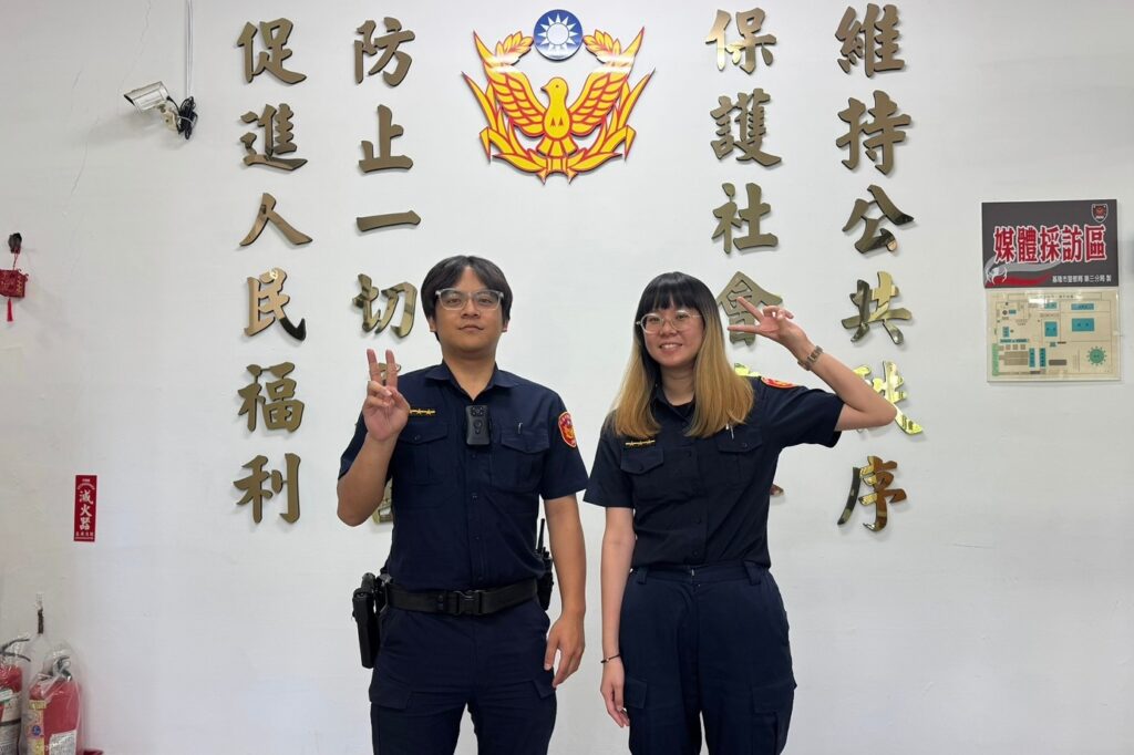 老嫗菜園跌倒  警合力協助送醫