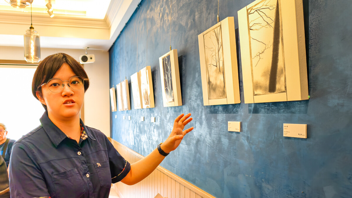 ▲藝術家孫毓玟的《心聲×新生》創作個展,值得你來細細品味。(圖/記者黃淑貞攝)