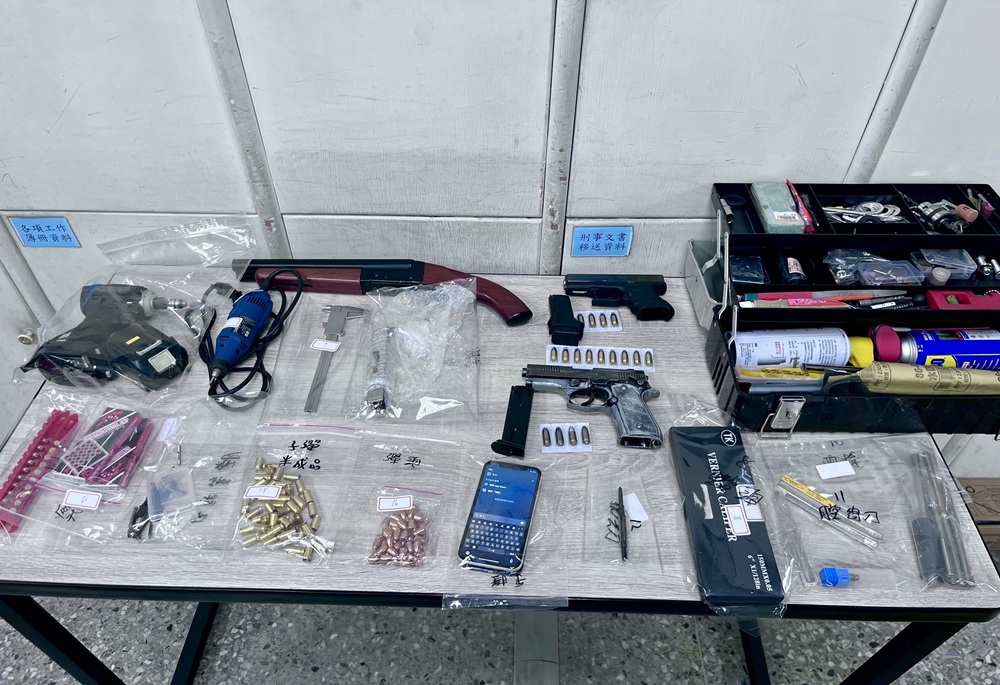 林國清坐鎮指揮掃黑打詐 南警逮375人破獲千萬贓款槍毒俱全 240 248250724a09