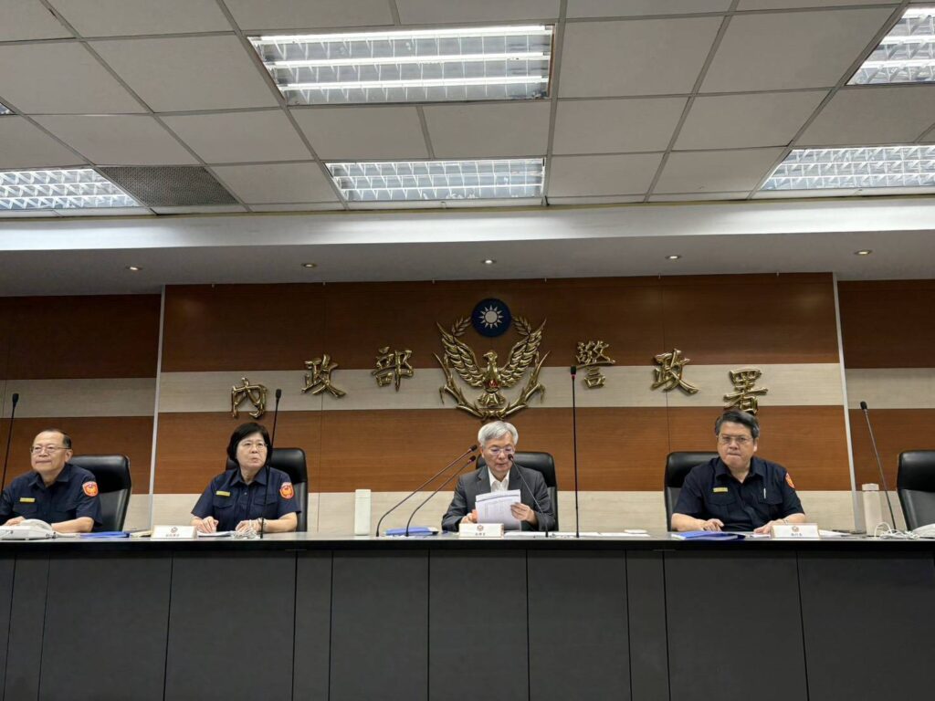 罷免投票前警察嚴陣以待 確保投票日維安萬無一失 5 一 80