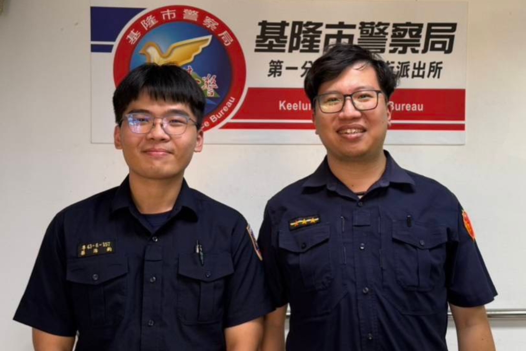 婦人天熱癱軟在地 警方救援協助送醫 2 MEITU 20250724 165543265