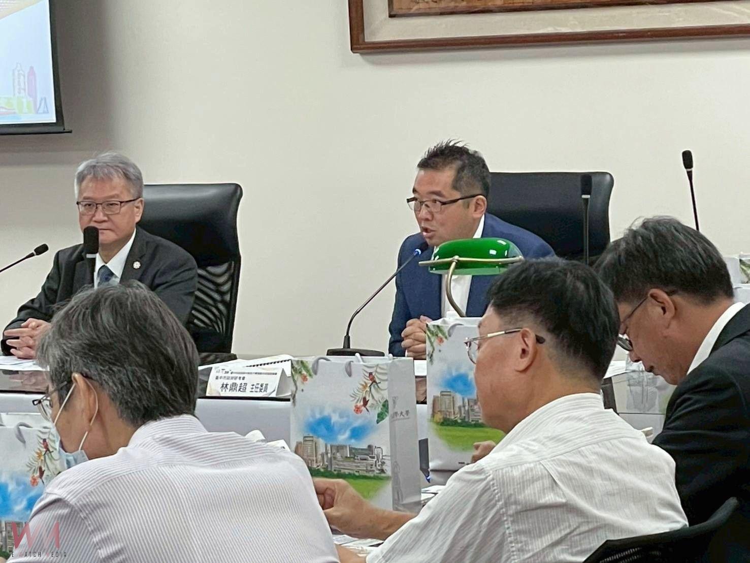 打造全齡照護!中市府攜手中部各大學 推動失智友善健康城市 - https://www.watchmedia01.com