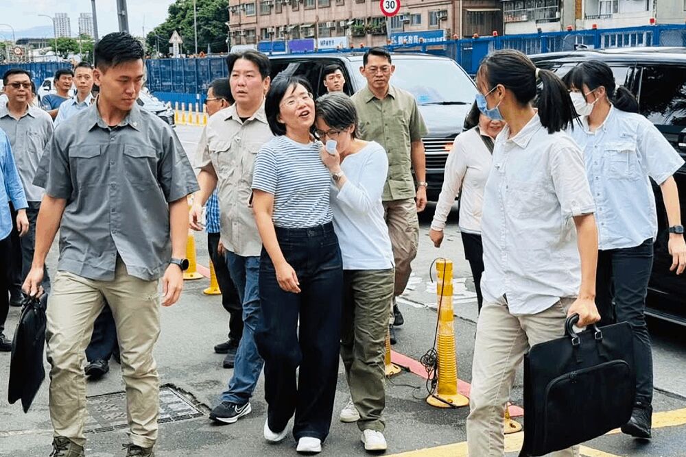 蕭美琴誤問蘇巧慧投票沒 意外萌翻網友喊「好可愛」 200 照片來源:蘇巧慧IG