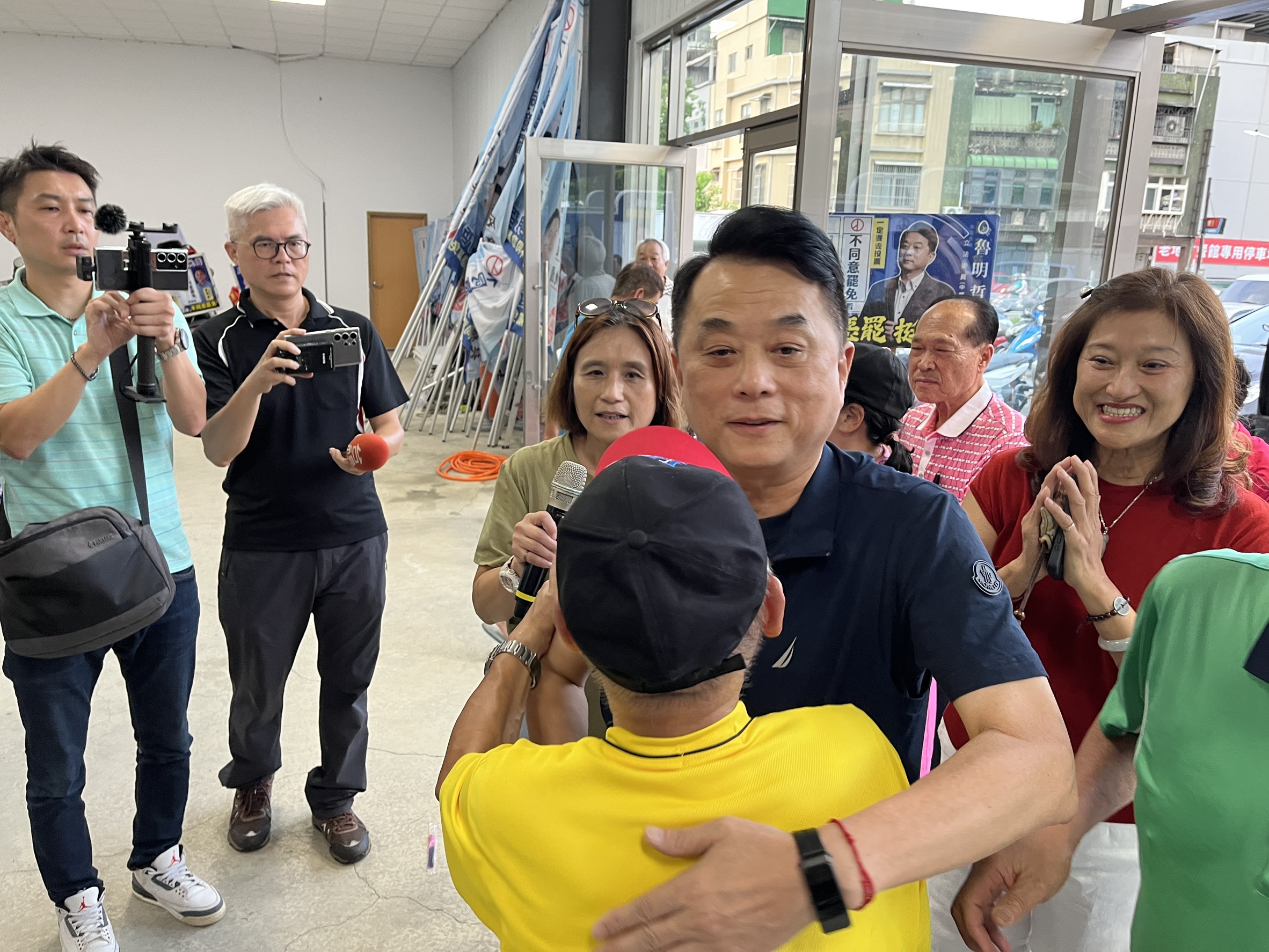 桃園市第3選區立委罷免案 魯明哲感謝選民:中壢再贏了一次 S 26173451 0