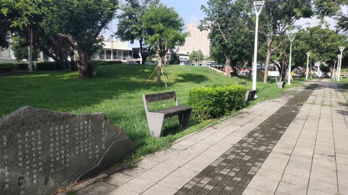 客家悅讀節推文學打卡活動  緬懷曾貴海