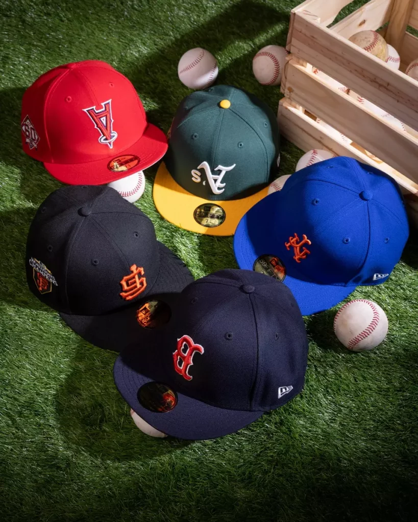 NEW ERA「UPSIDE DOWN」反轉系列推出五頂隊伍代表色的 59FIFTY帽款系列。