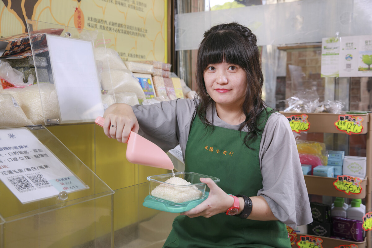 夜陽米商行負責人 楊妮琪(雅蘭)