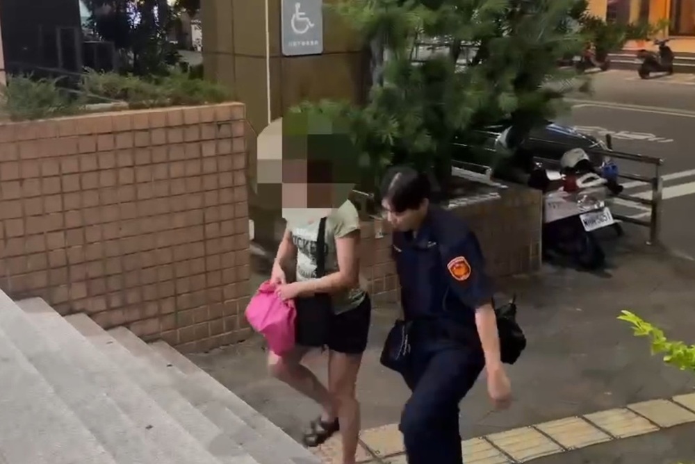 假購物真偷竊 以車追人循線逮43歲女涉竊 195 cnews204250728a04