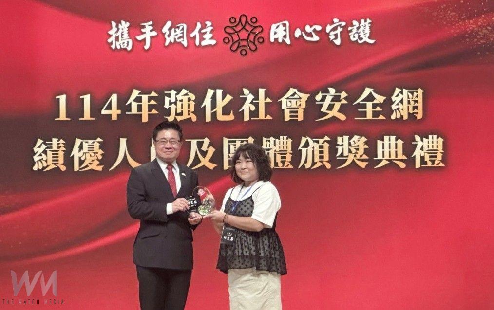 圓夢發財車感動人心 少輔會社工邱莞蓁榮獲「社會安全網績優人員」殊榮 - https://www.watchmedia01.com